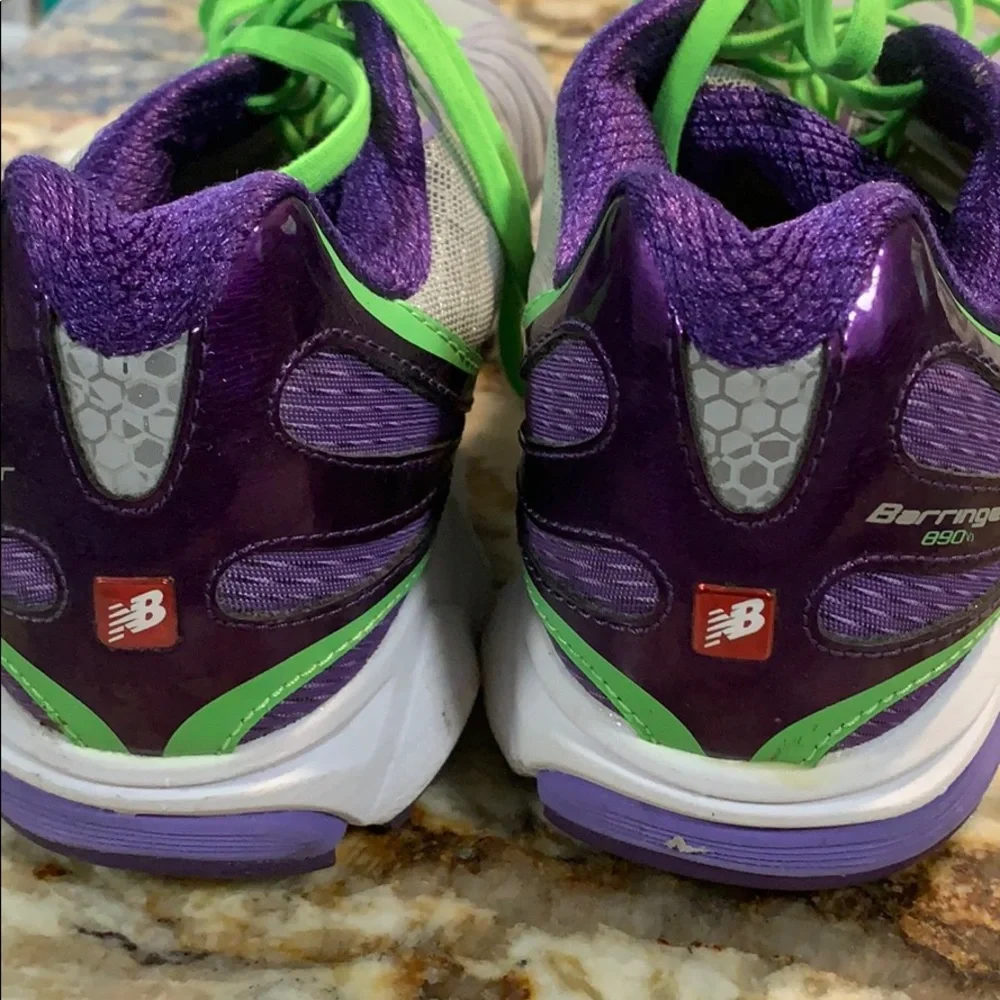 Women’s sneakers 8 1/2 - Picture 11 of 12